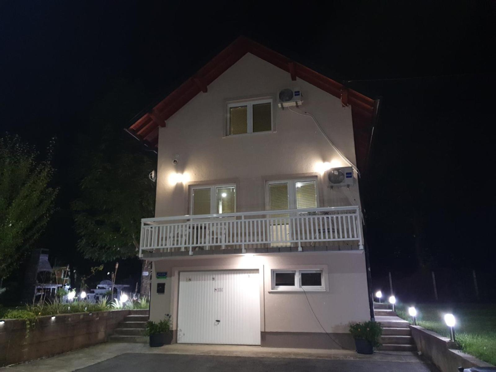 House Apartment Azra Сараєво Екстер'єр фото